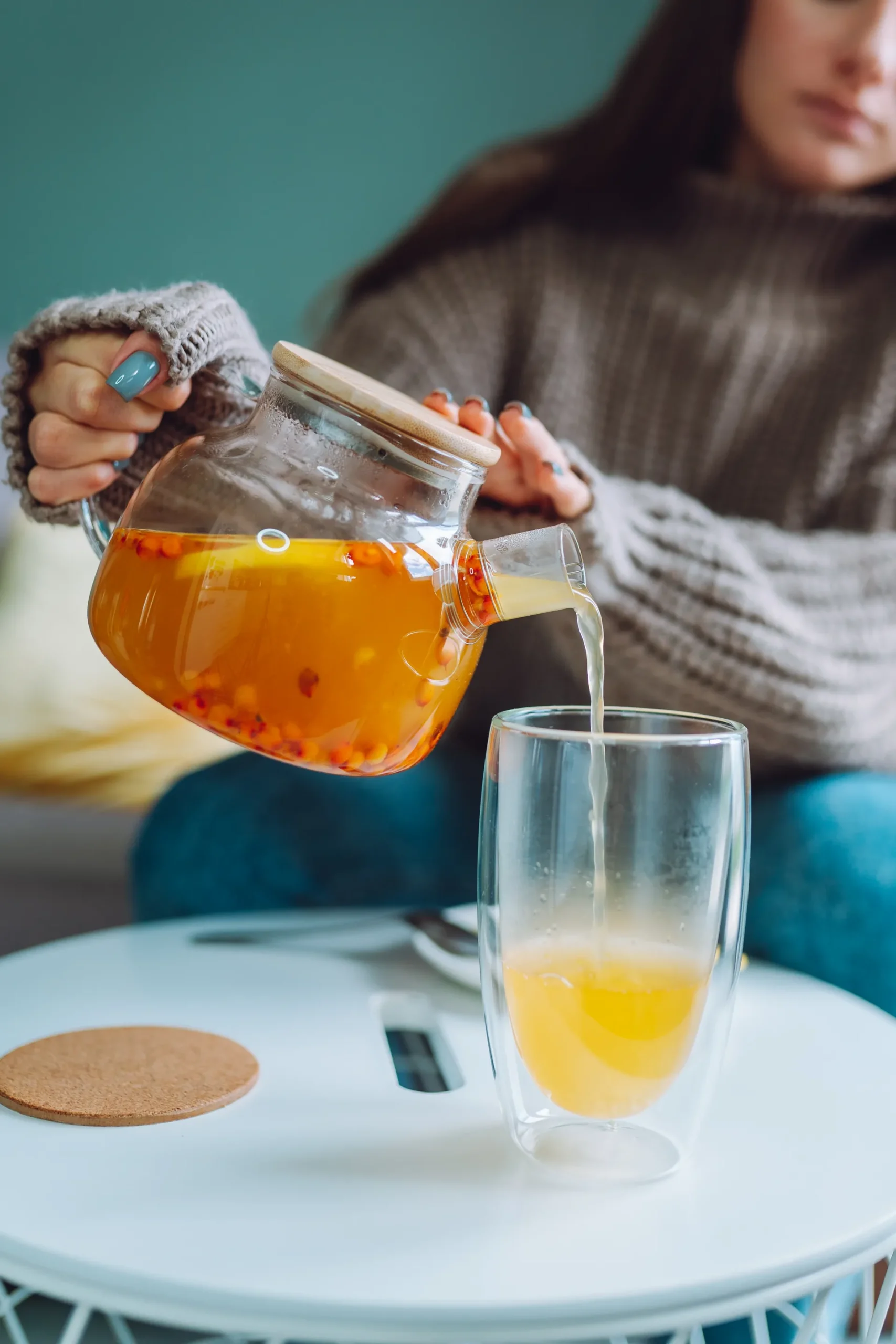 Tento přírodní doplněk (ve formě šťávy nebo oleje) obsahuje 30krát více vitaminu C než pomeranče a je nejbohatší na omega-7.