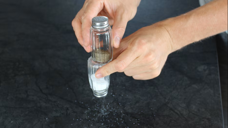 Trik Genius Salt Shaker: Funguje pouze s těmito drážkami