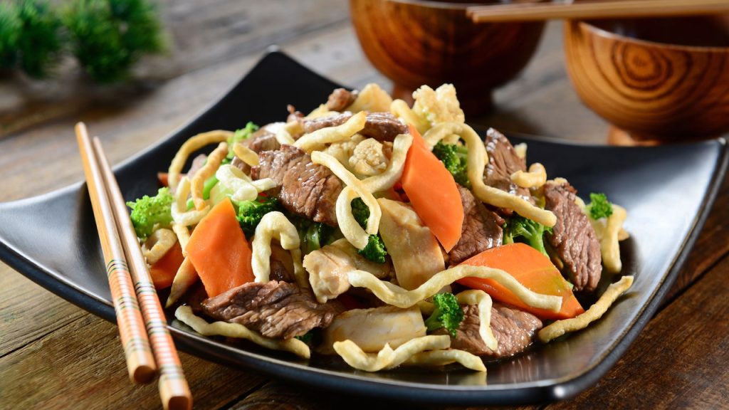 Jednoduchá a chutná yakisoba: ideální recept na rychlé jídlo!